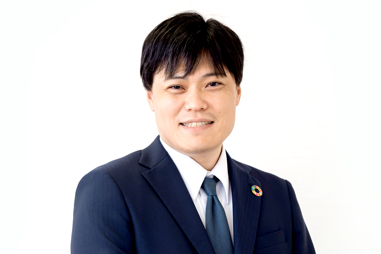 Yoshiro Okada